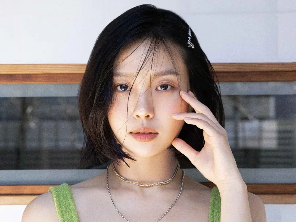 Пользователи сети реагируют на обвинения в школьном издевательстве против Го Мин Си, основываясь на полном заявлении обвинителя