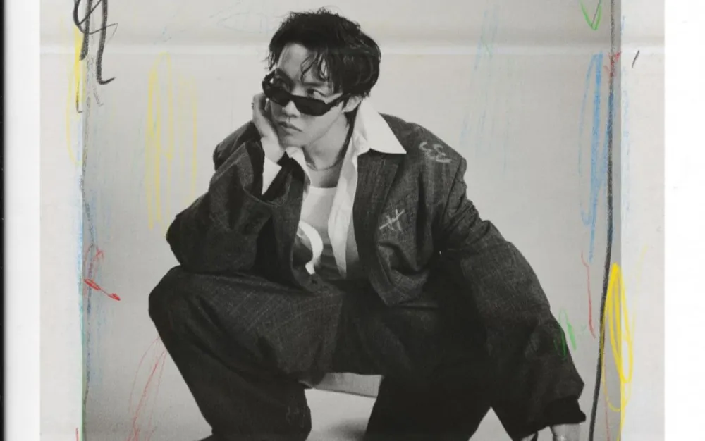 J-Hope 发布艺术新《蒙娜丽莎》预告片照片