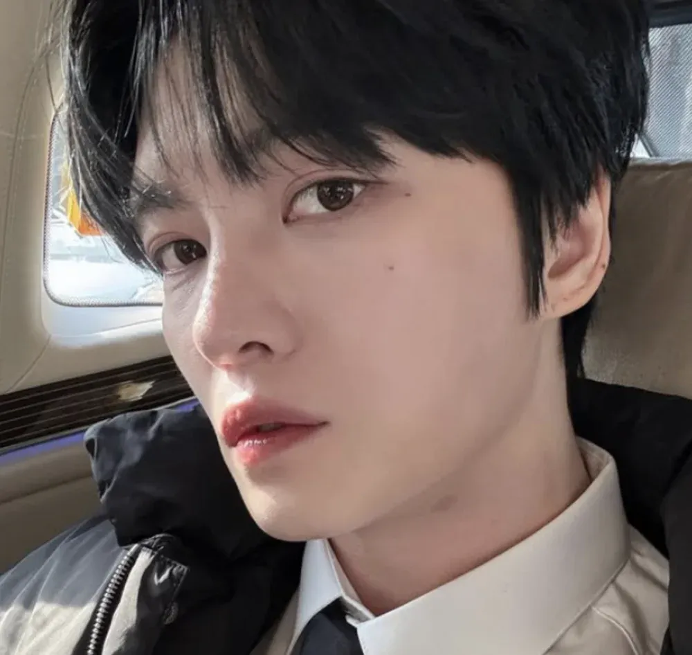 Ibinahagi ng mang-aawit na si Kim Jae Joong ang nakakadismaya na karanasan sa pag-hack bago ang paglabas ng album