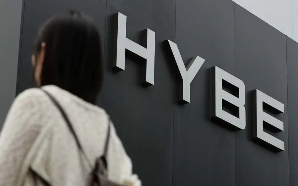 Годовой доход HYBE превышает 2 триллиона вон (1,4 миллиарда долларов США) второй год подряд