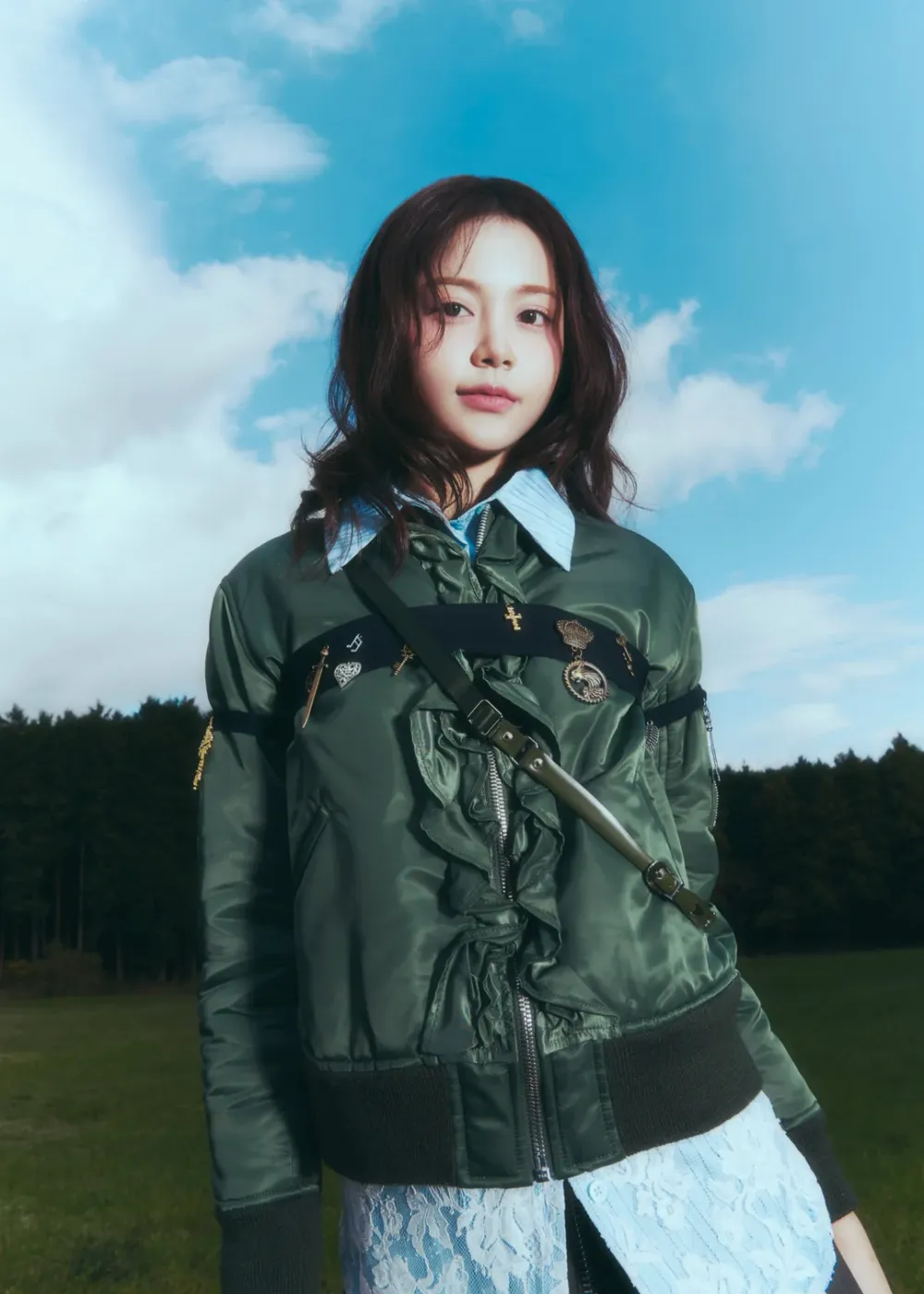 Hearts2hearts는 Stella Carmen과 Jiwoo의 꿈꾸는 티저 사진을 공개합니다.