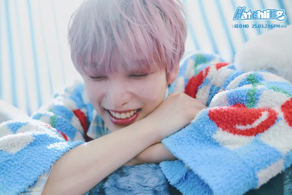 Seoho z ONEUS vydává osvěžující koncepční fotografie pro svůj první sólový singl „Hatchling“