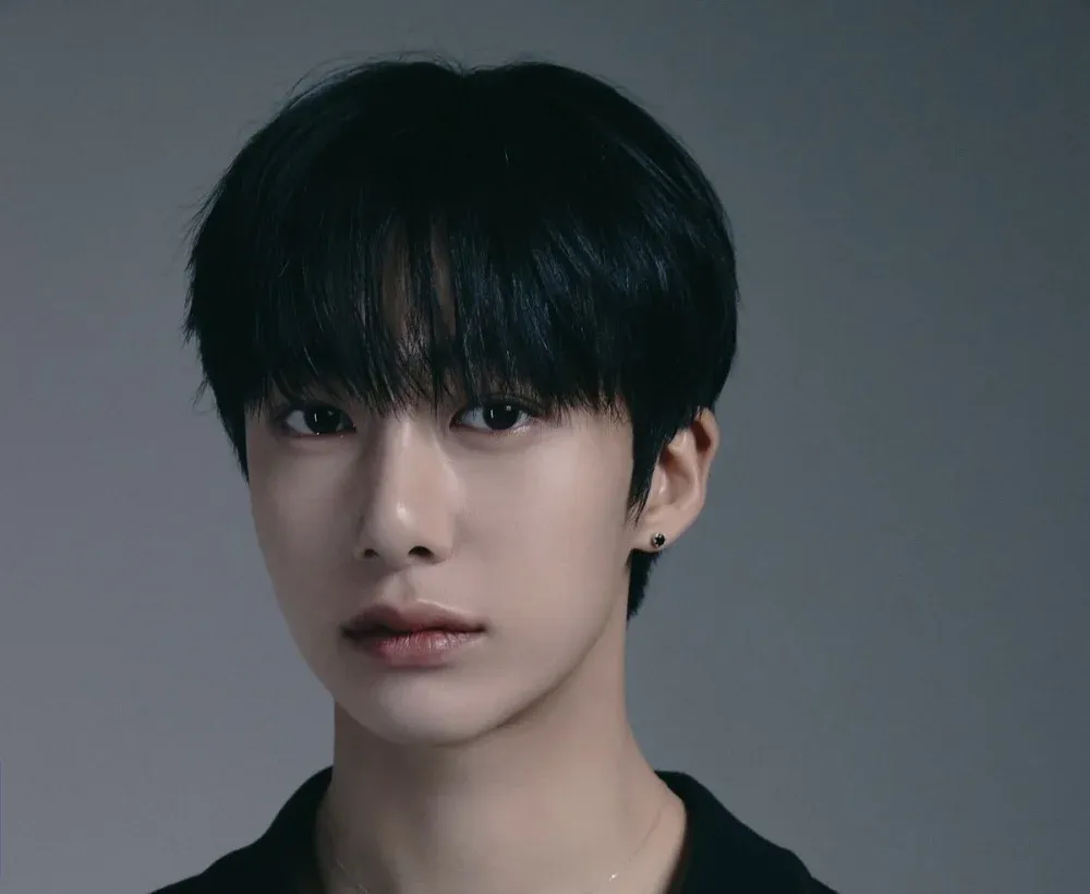 MONSTA X இன் Hyungwon குழுவின் 10 வது ஆண்டு விழாவை முன்னிட்டு மே 13 அன்று டிஸ்சார்ஜ் செய்யப்படும்