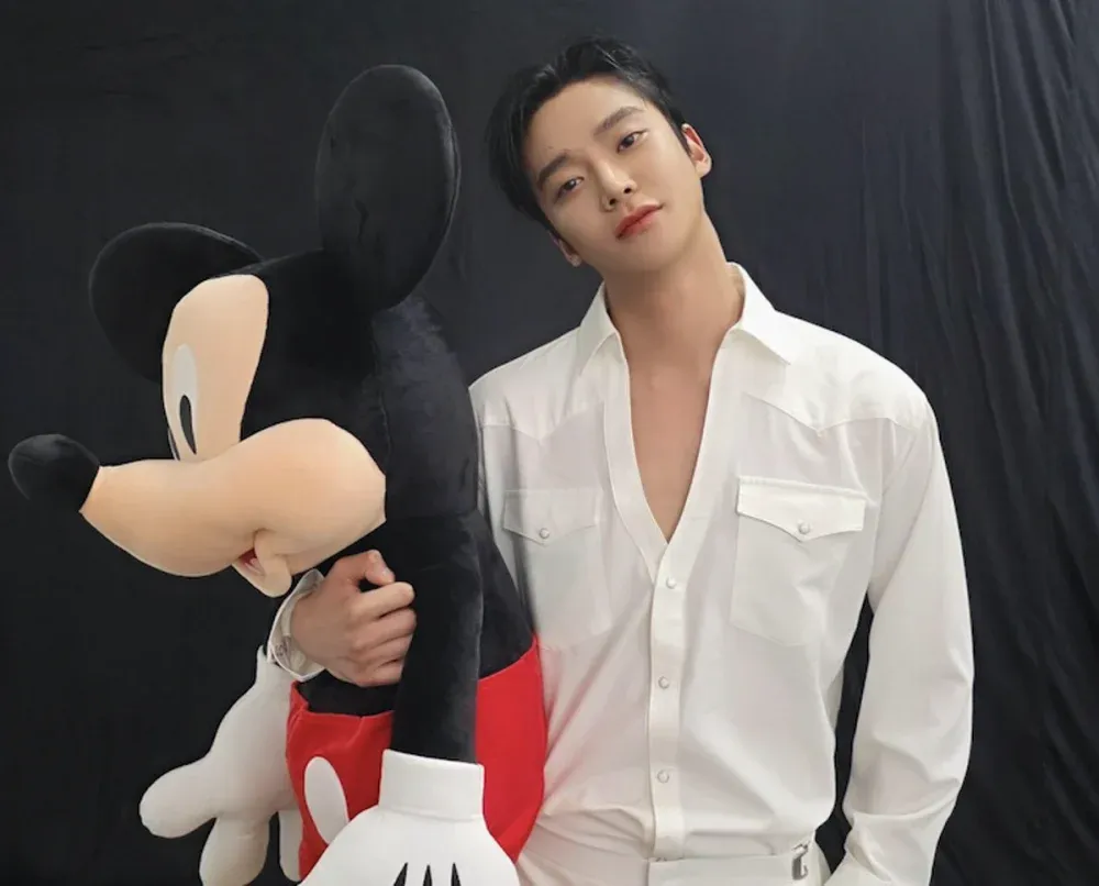 Herec Rowoon vévodí žebříčku Plusstar a drží se na prvním místě s rekordními body