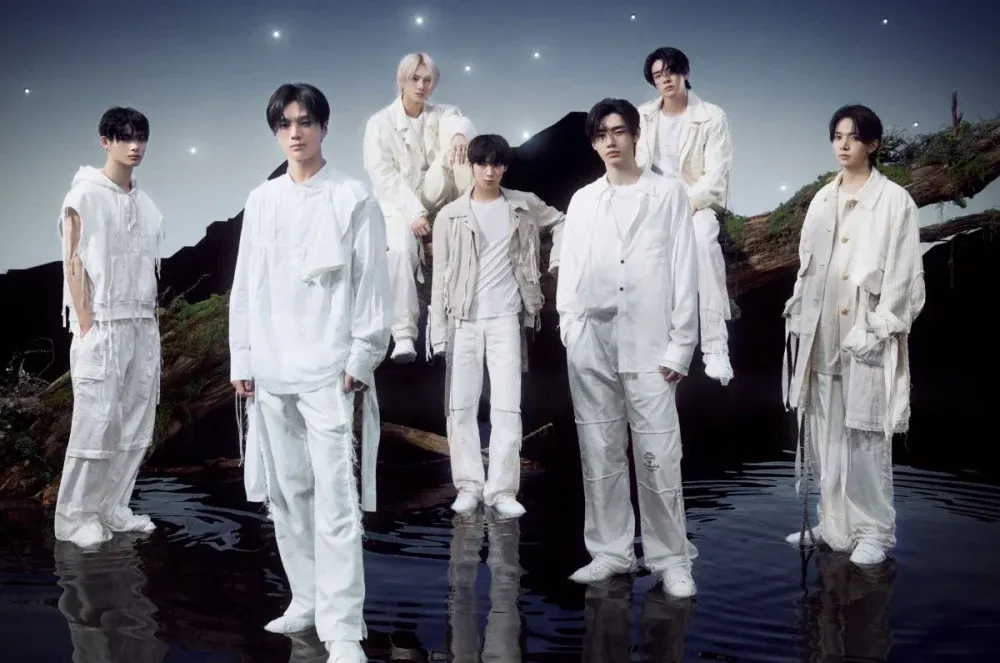 ENHYPEN revela etéreas fotos teaser para '宵- YOI'