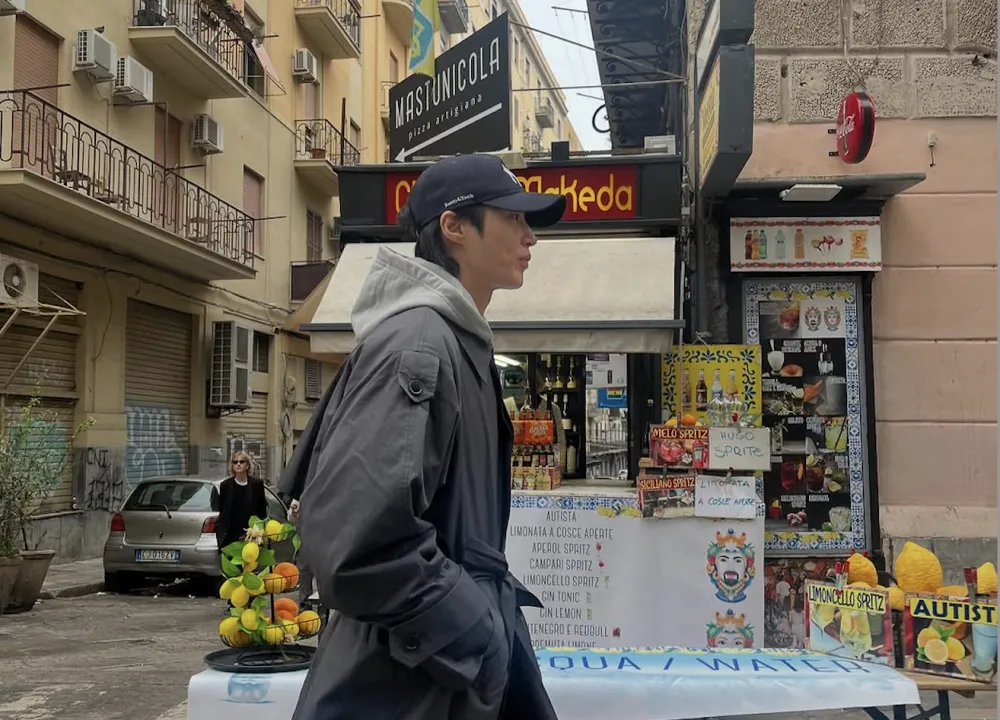 Бюн Ву Сок ділиться приголомшливими фотографіями подорожей по Італії