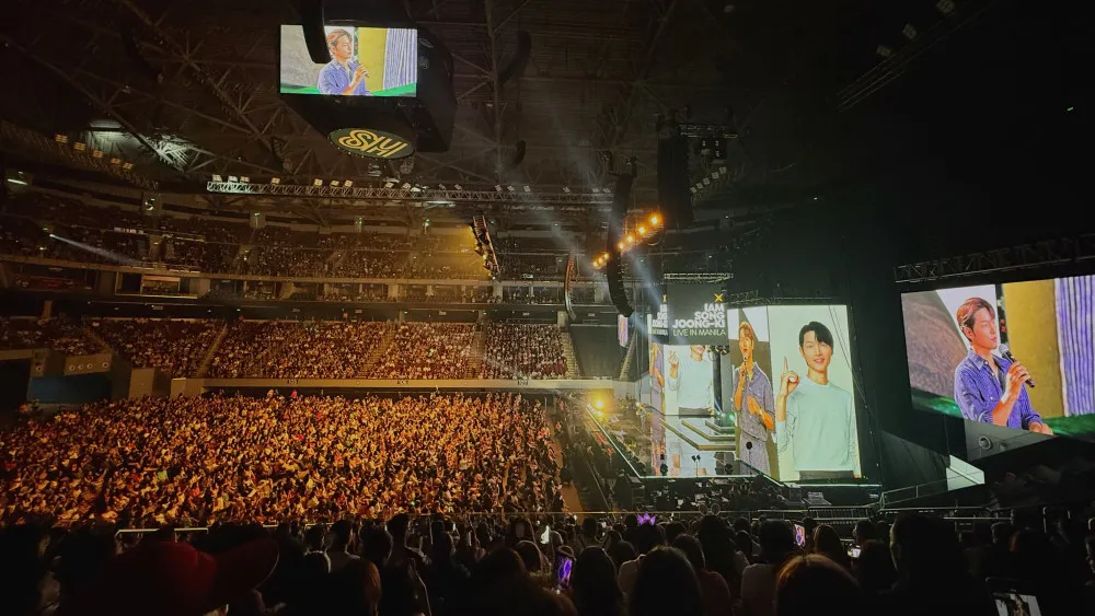Song Joong Ki își face prima apariție live în Manila, la întâlnirea sa cu fani IAM Worldwide