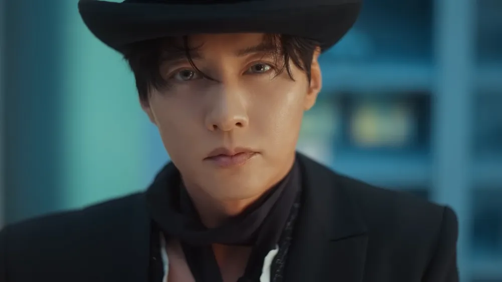 วอนบินสร้างความประทับใจด้วยภาพลักษณ์ที่ 'ไม่แก่ชรา' ของเขาในโฆษณาตัวใหม่