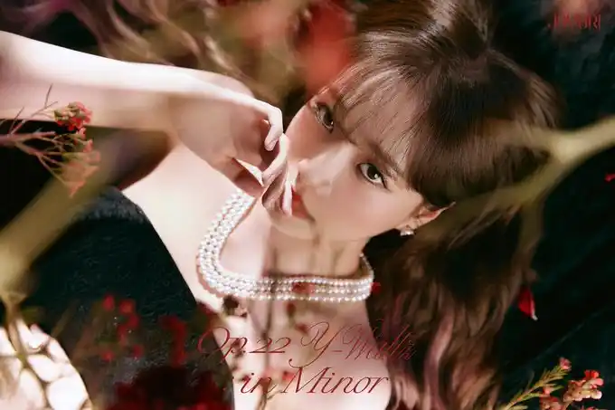 Jo Yuri veröffentlicht erste Konzeptfotos für die zweite Single Op.22 Y-Waltz: In Moll – Koreaboo