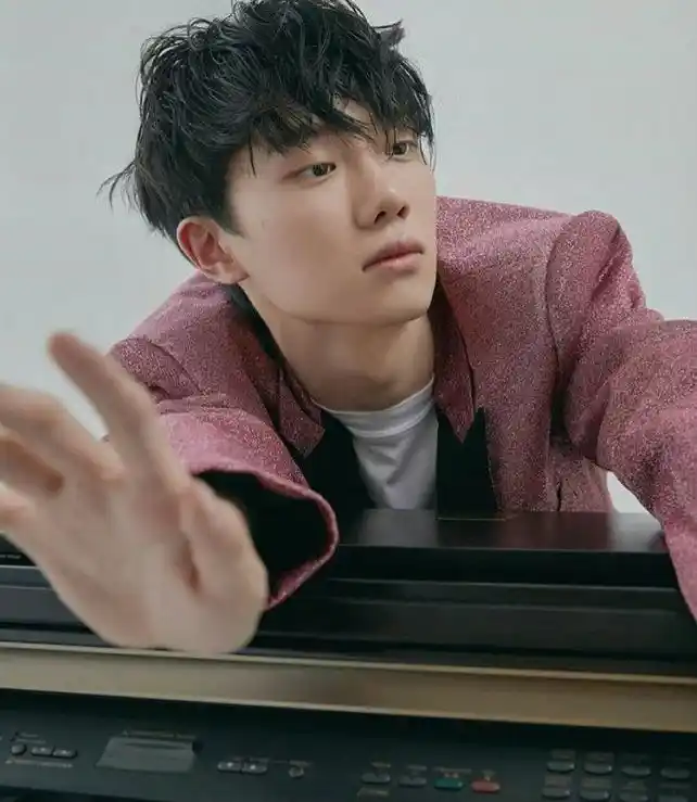 Ha Hyunsang Musik, Videos, Statistiken und Fotos | Letztes FM