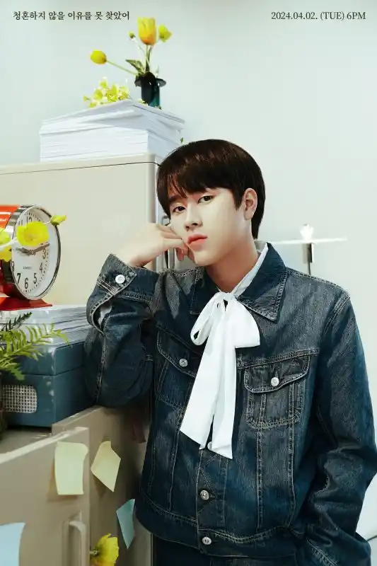 Profil Lee Mujin
