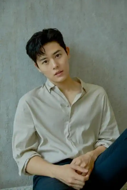 Kim Dongjun (ZE:A) Profil, fakta & idealtyp