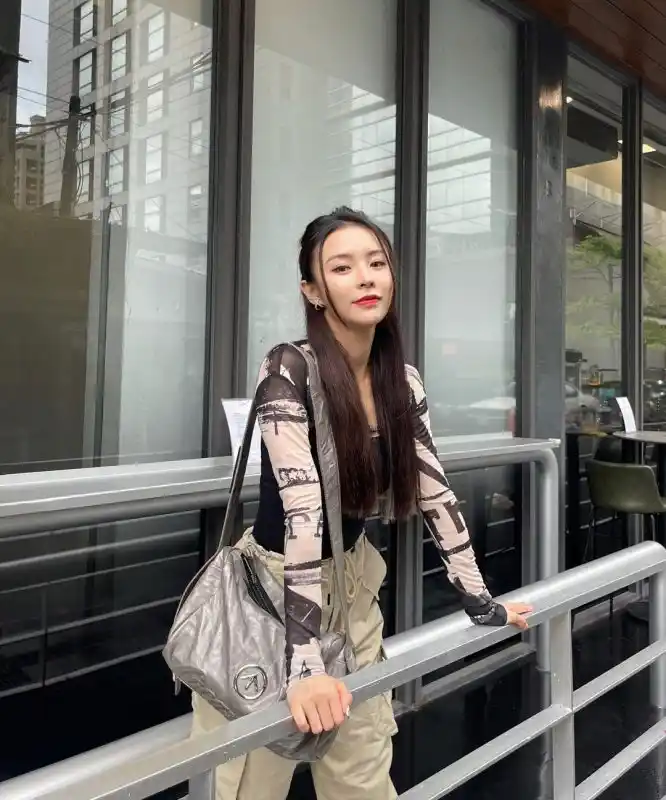 Profile at Katotohanan ni Elkie (CLC).