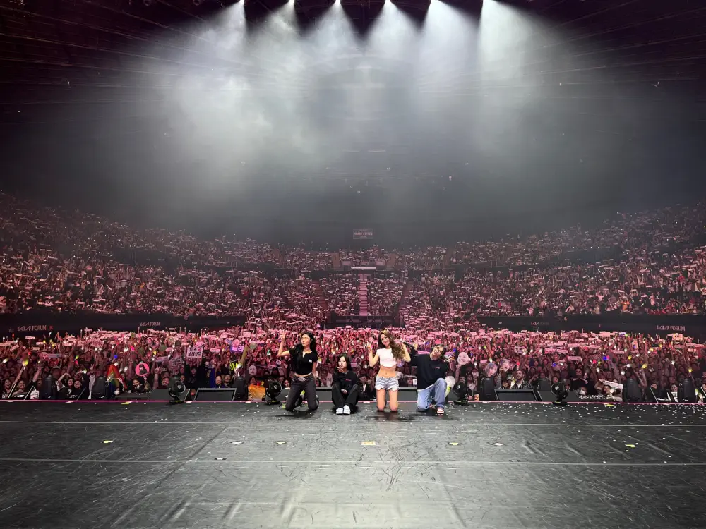 MAMAMOO ประสบความสำเร็จในการปิดฉากเวิร์ลทัวร์ 'MY:CON' ที่อเมริกาด้วยการแสดงที่ขายตั๋วหมดอารมณ์ในลอสแองเจลิส