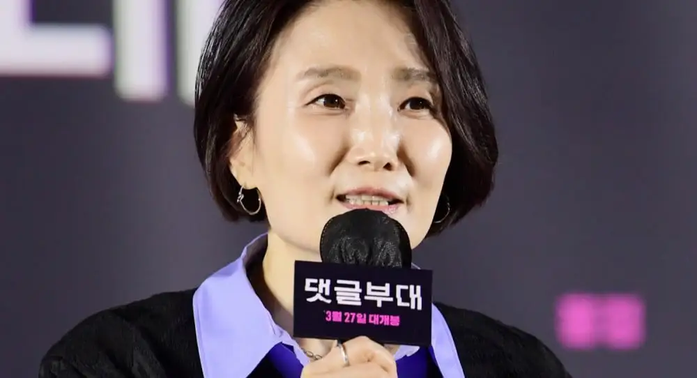 Park Kyung Lim dėl laringito padarys dviejų savaičių pertrauką nuo MC veiklos